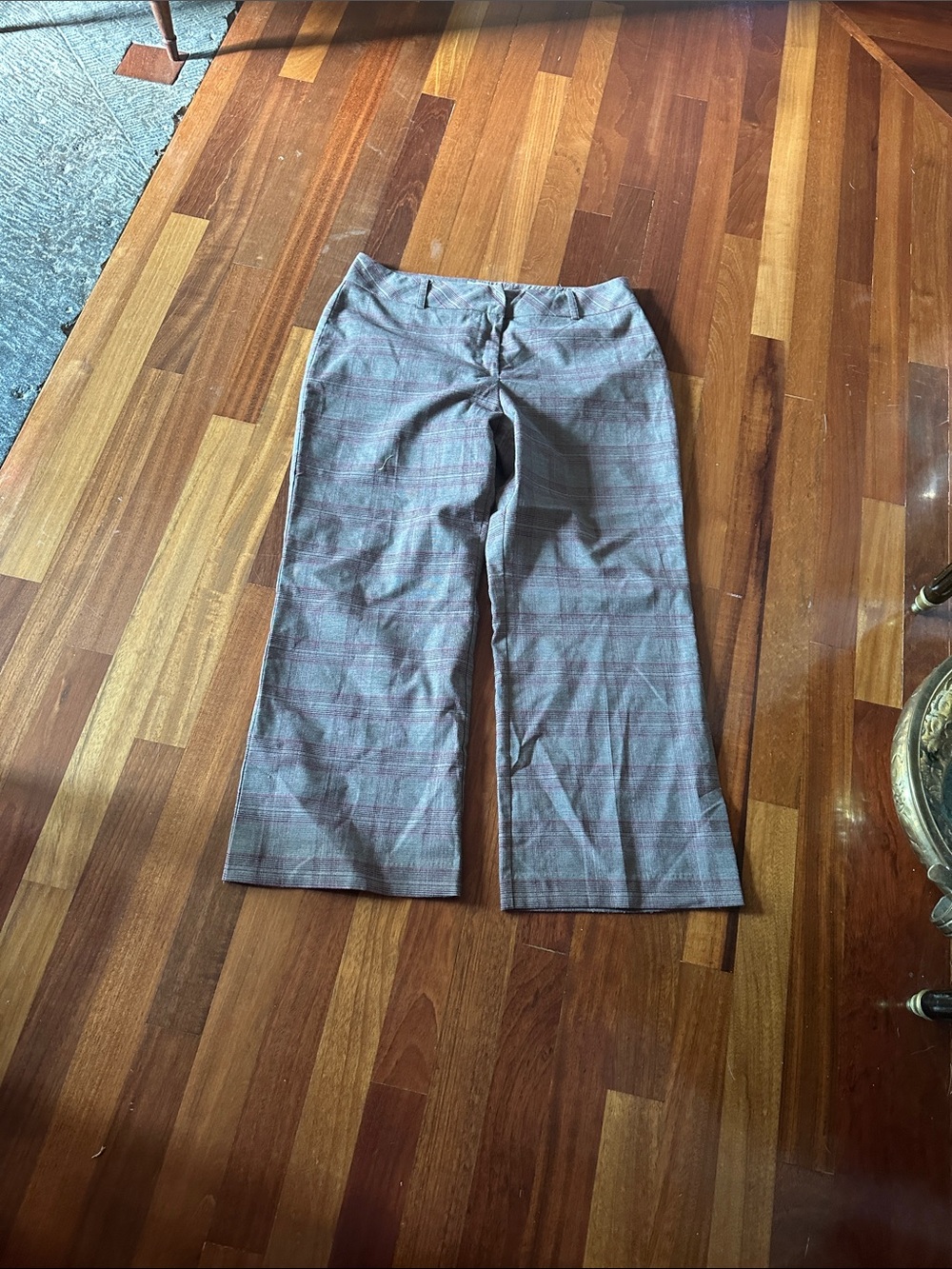 WomenPlaid Wide-Leg Trousers in Gray